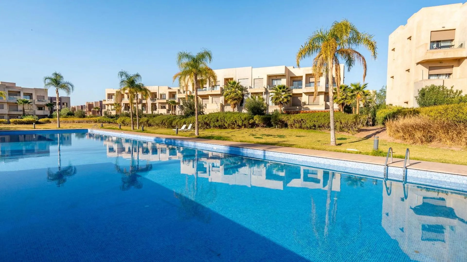 Appartement Paisible Avec Piscine Et Pres Du Golf Marrakesh